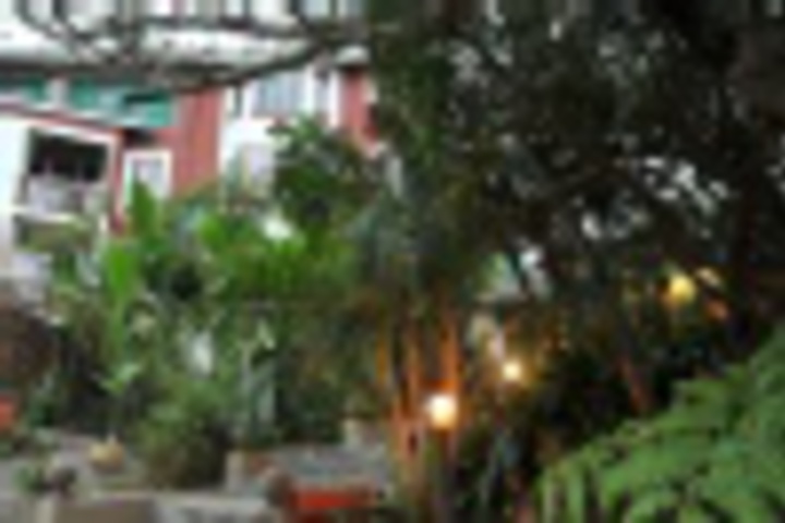 Hotel Exterior 28 of 168