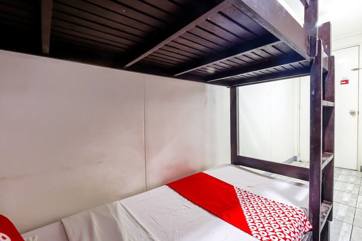 Room 19 of 84