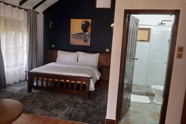 Room 6 of 36