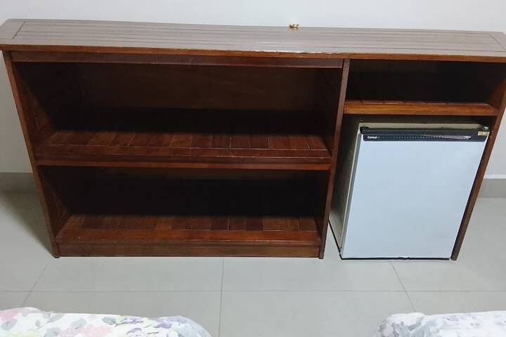 Room 27 of 154