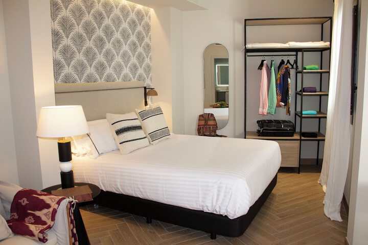 Room 12 of 45