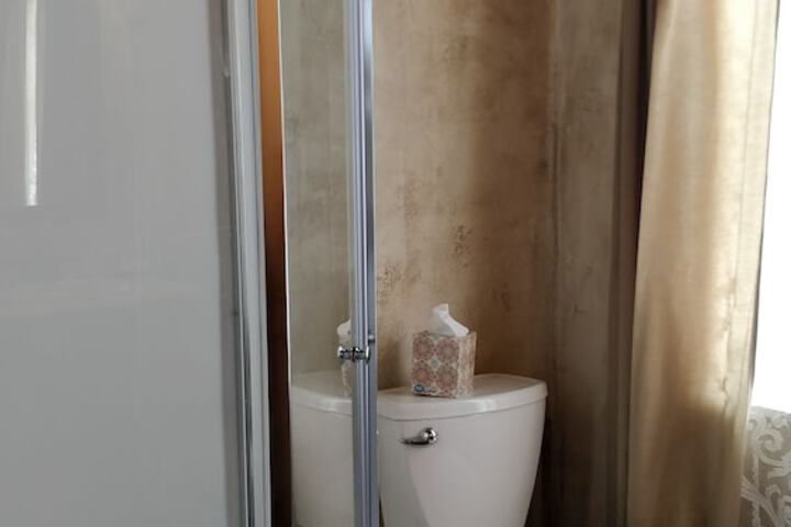 Room 36 of 69