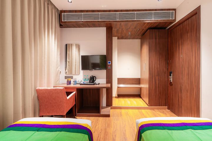 Room 26 of 60