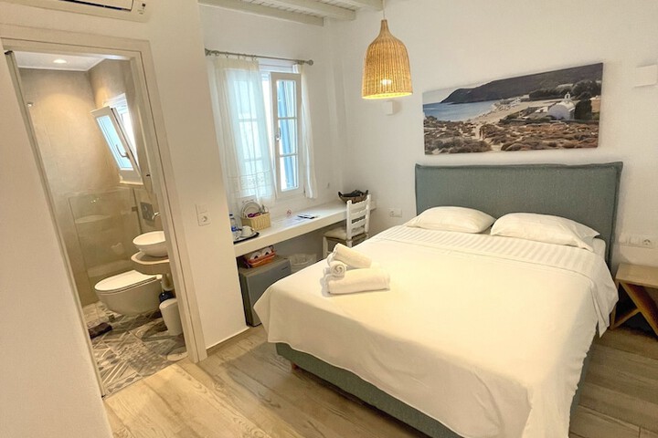 Room 29 of 93