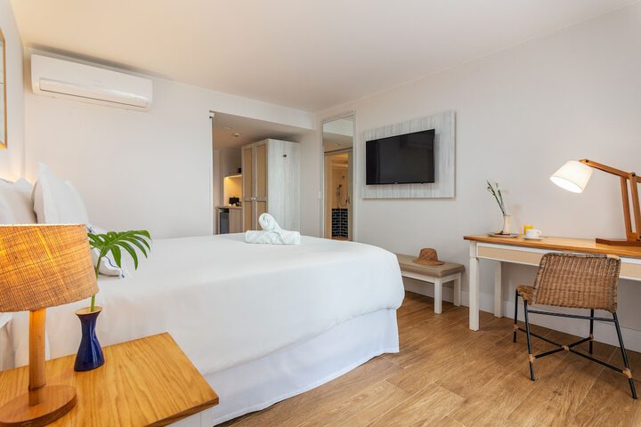 Room 22 of 120