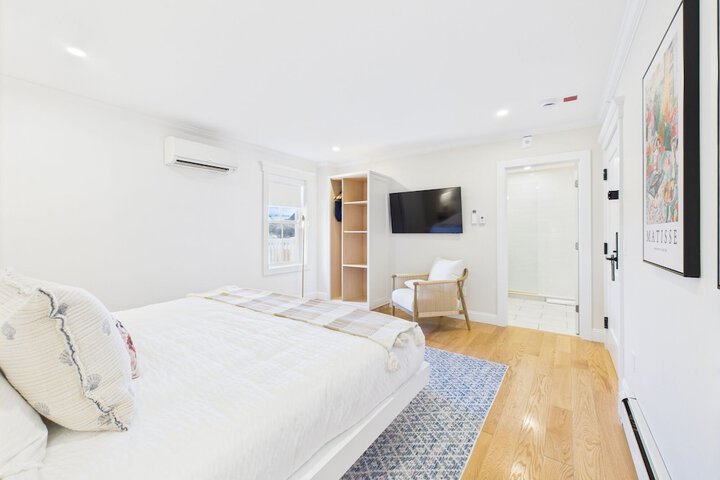 Room 63 of 209