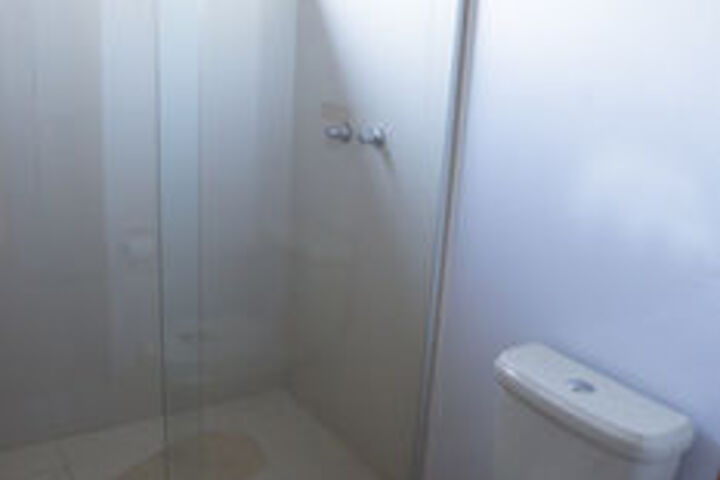 Room 4 of 31