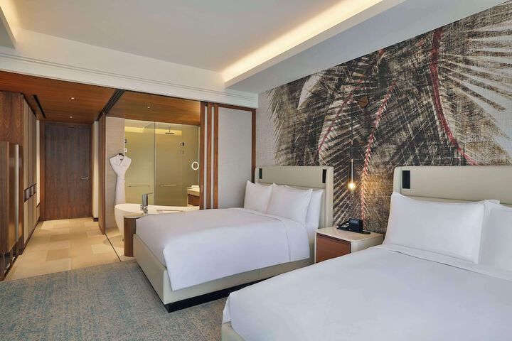 Room 21 of 133