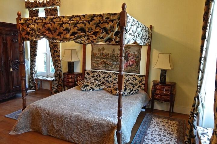 Room 20 of 125