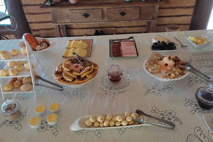 Dining 44 of 62