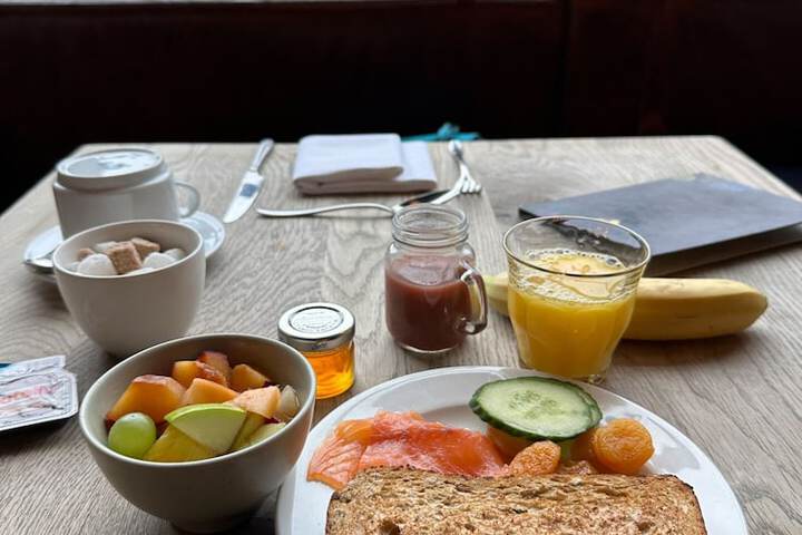 Breakfast/Coffee Service 17 of 24