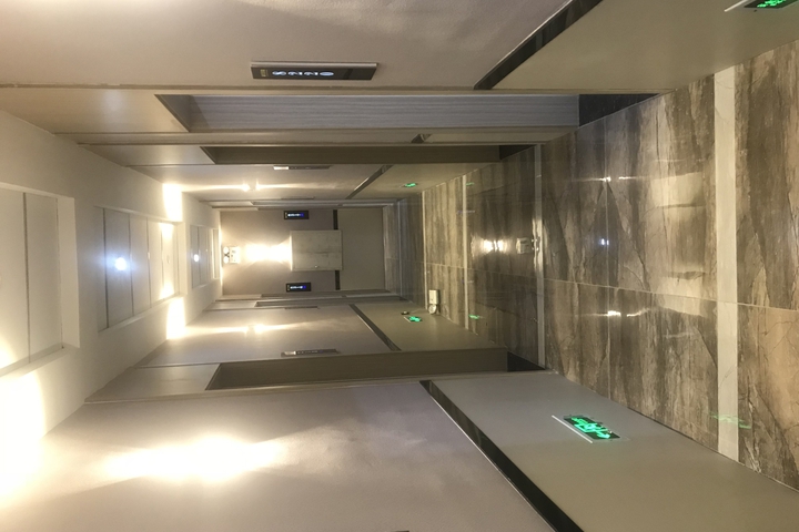 Hotel Interior 7 of 17