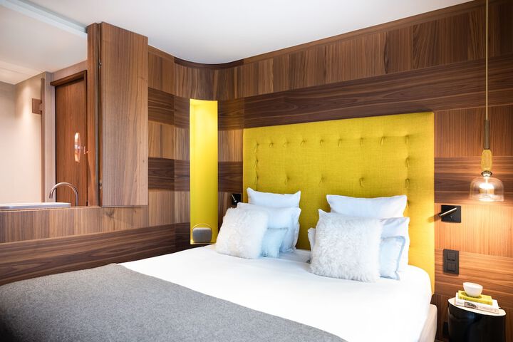 Room 14 of 68