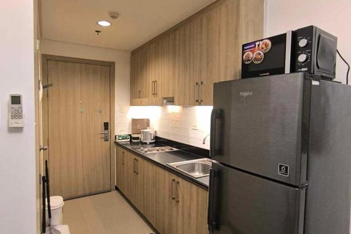 EmFress Suites