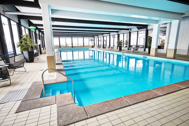 Pool 49 of 59