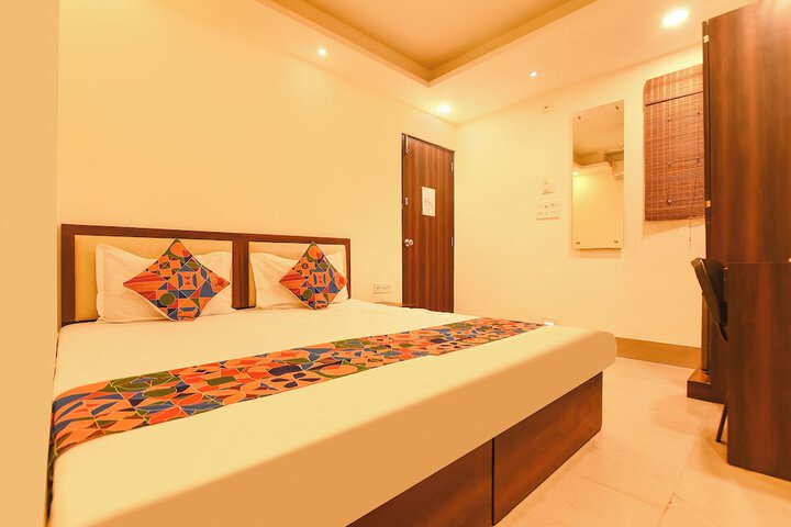 Room 14 of 24