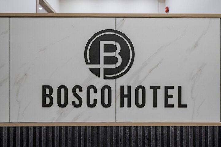 Hotel 56 of 57