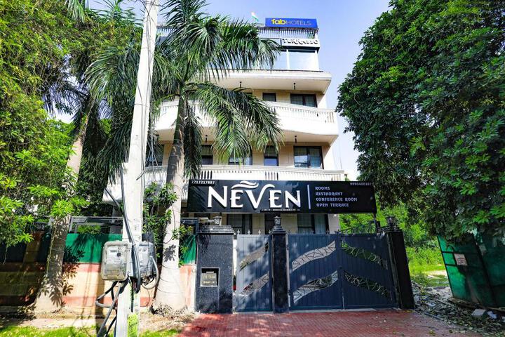 FabHotel NV