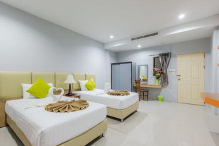 Room 30 of 67