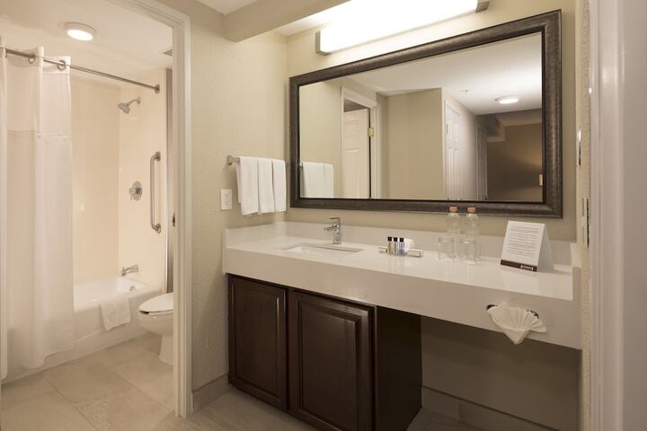 Room 8 of 23