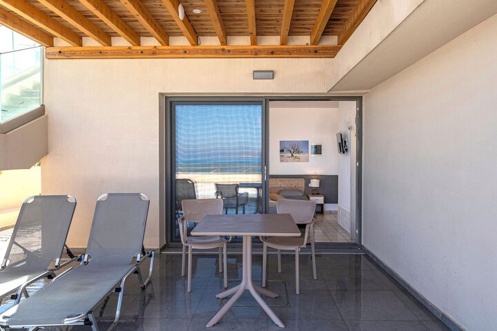 Terrace/Patio 23 of 49