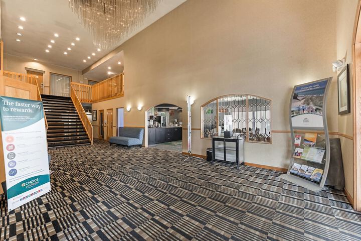 Lobby Entry