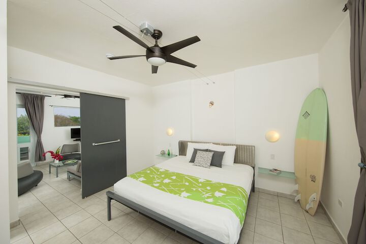 Room 15 of 181