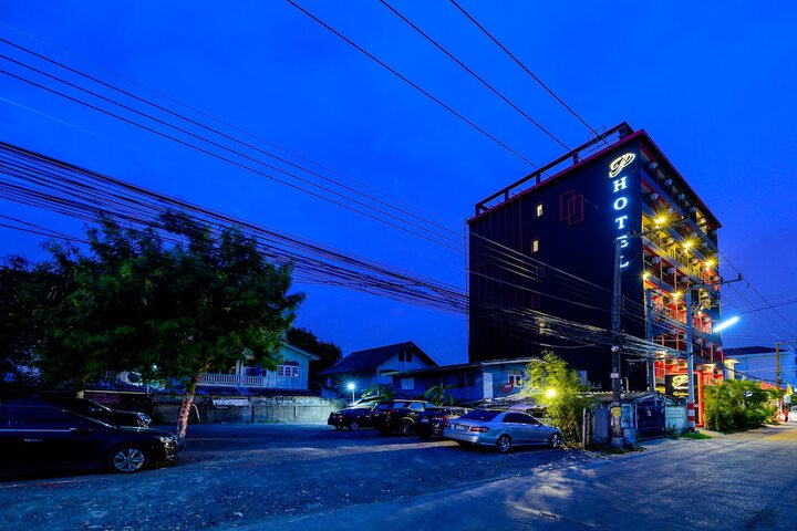 Hotel 156 of 181