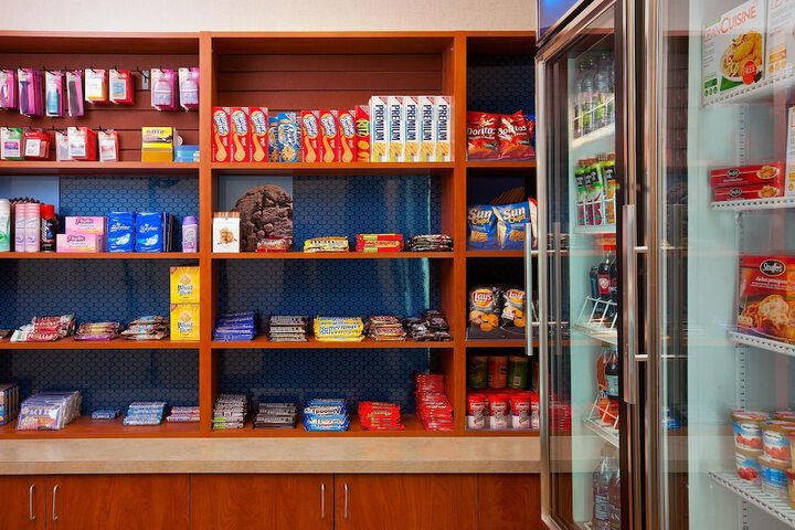 Snack bar