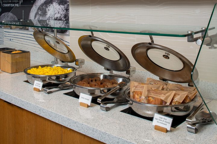 Breakfast/Coffee Service 38 of 51