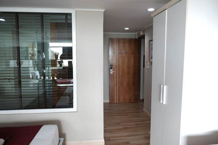 Room 26 of 110