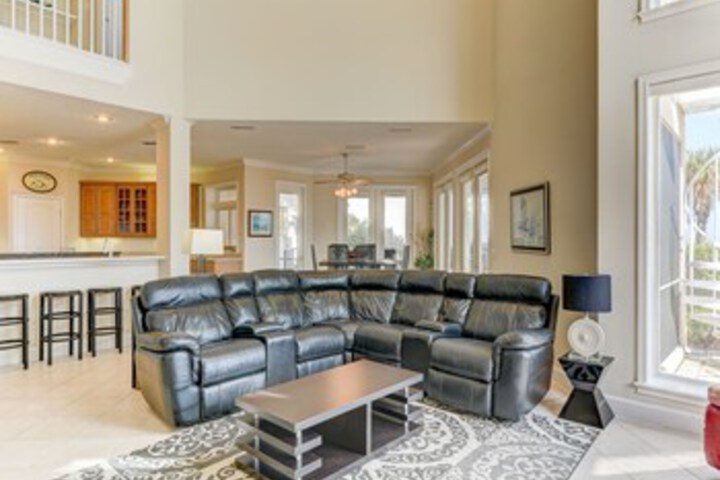 Room 32 of 67