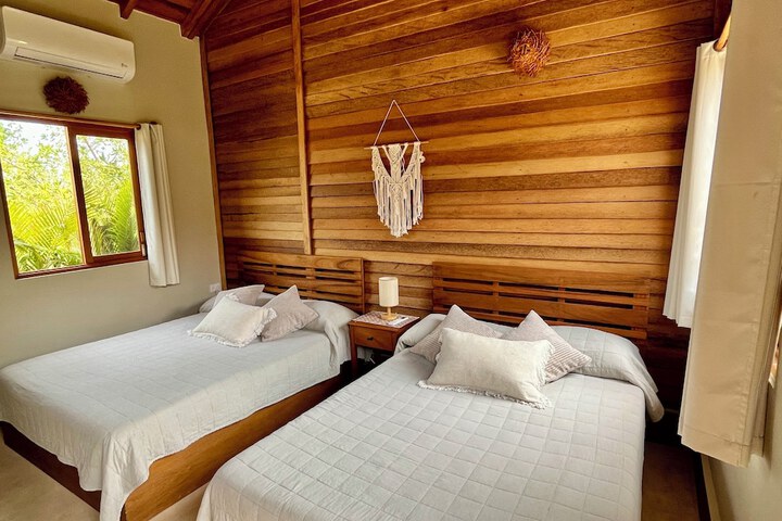 Room 14 of 61