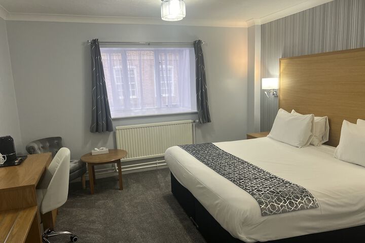 Room 12 of 56