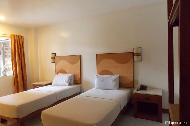 Room 12 of 56
