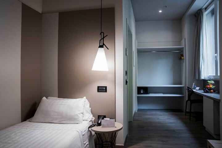 Room 12 of 55