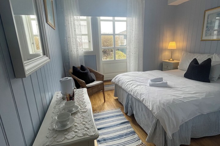 Room 13 of 51