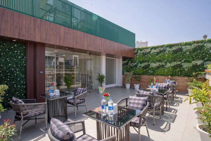 Terrace/Patio 52 of 75