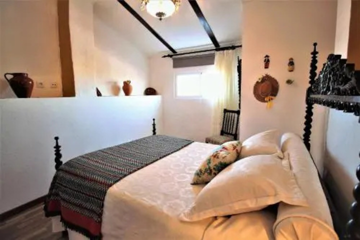 Room 5 of 20