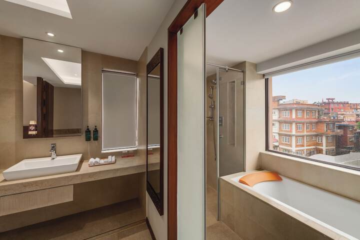 Room 80 of 120