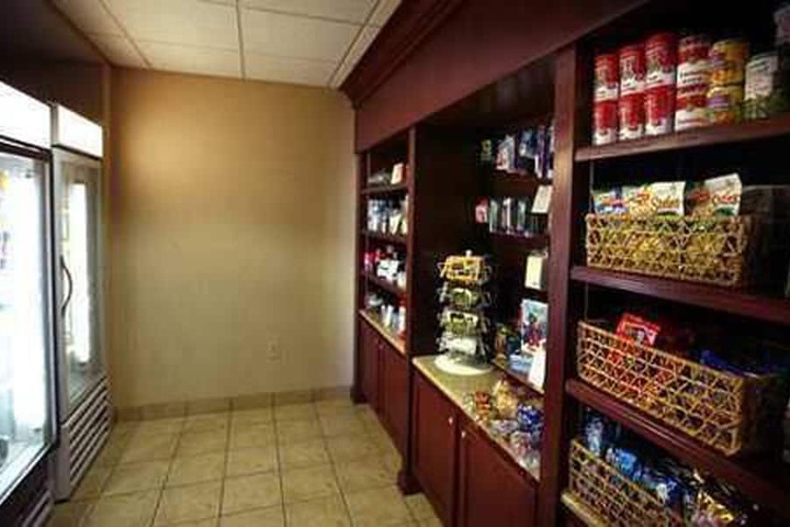Snack bar