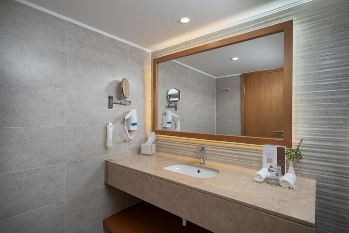 Bath Interior