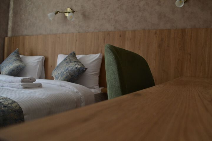 Room 43 of 71