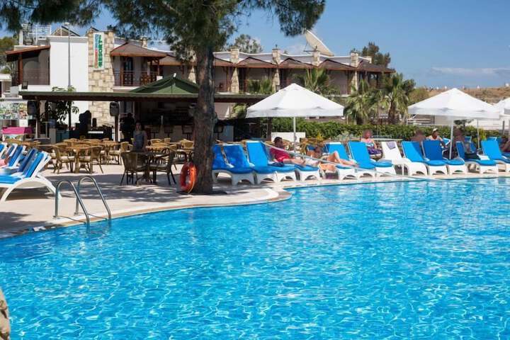 Pool Photo