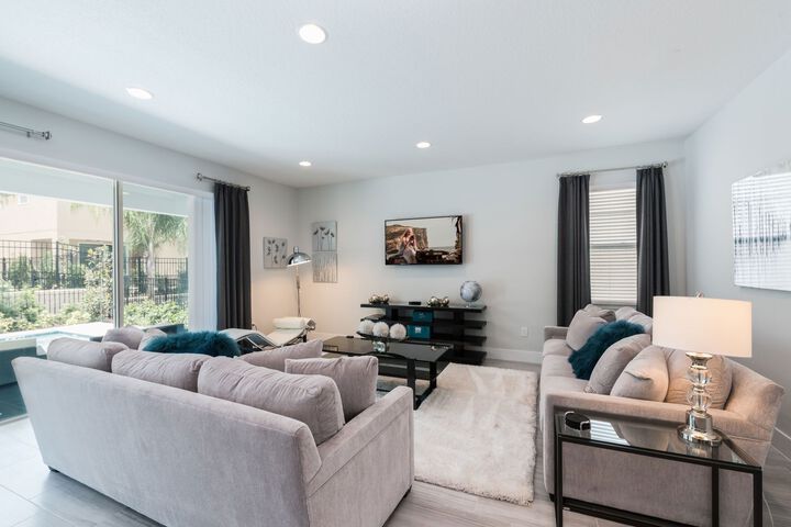 Hotel Interior 11 of 26