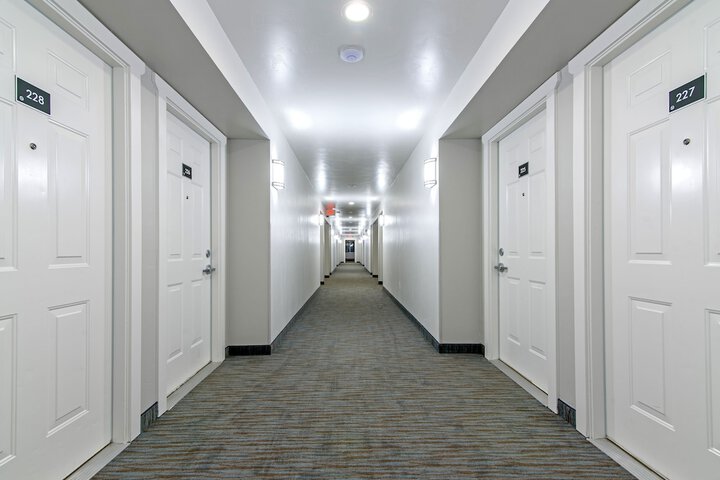 Ballroom/Hall 63 of 109