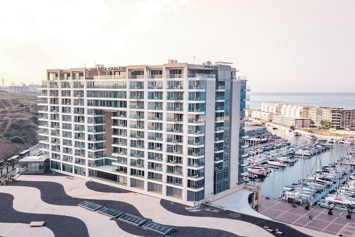 Hotel 156 of 158