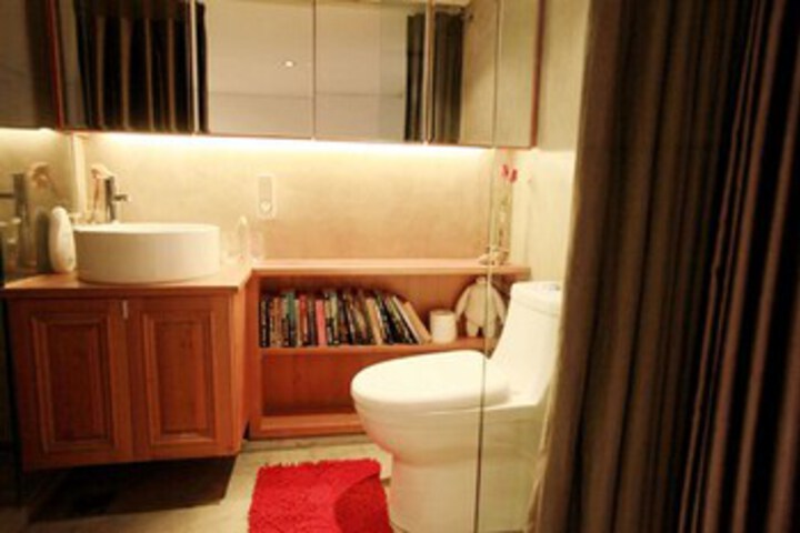 Room 3 of 31