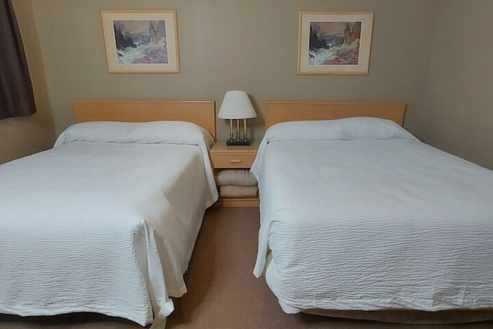 Room 3 of 19