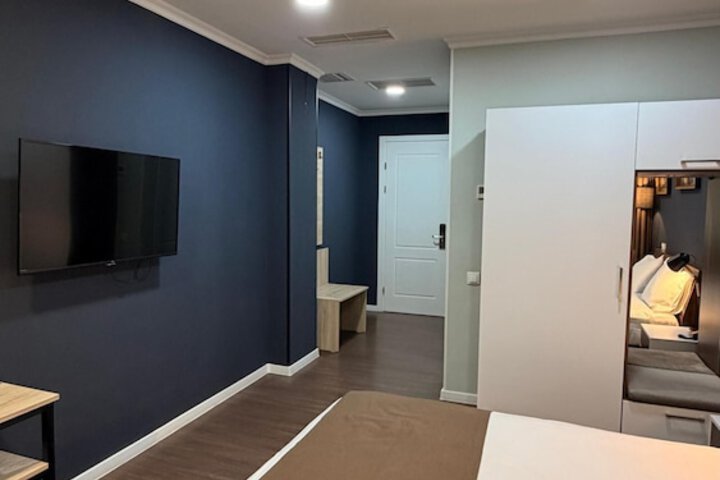 Room 131 of 240